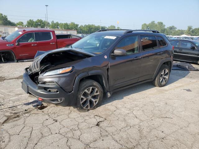 Jeep Cherokee t (2015)