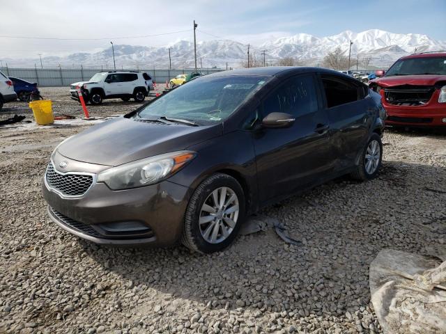 Kia Forte lx (2015)