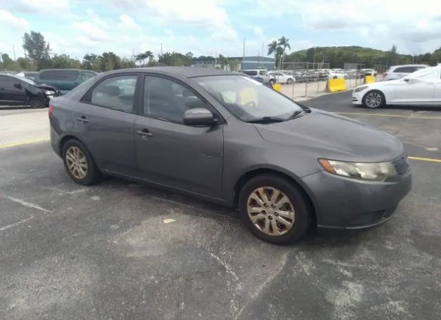 Kia Forte (2013)