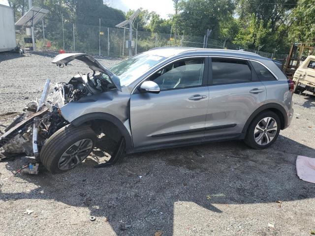 Kia Niro s (2022)