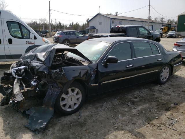 Lincoln Town car e (2011)