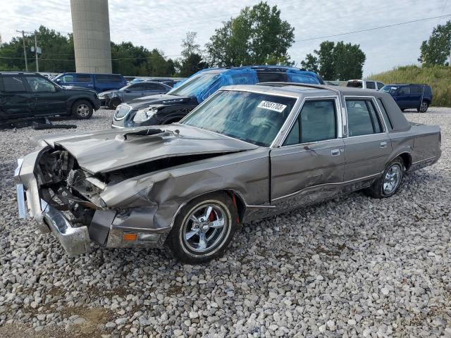 Lincoln Town car c (1989)