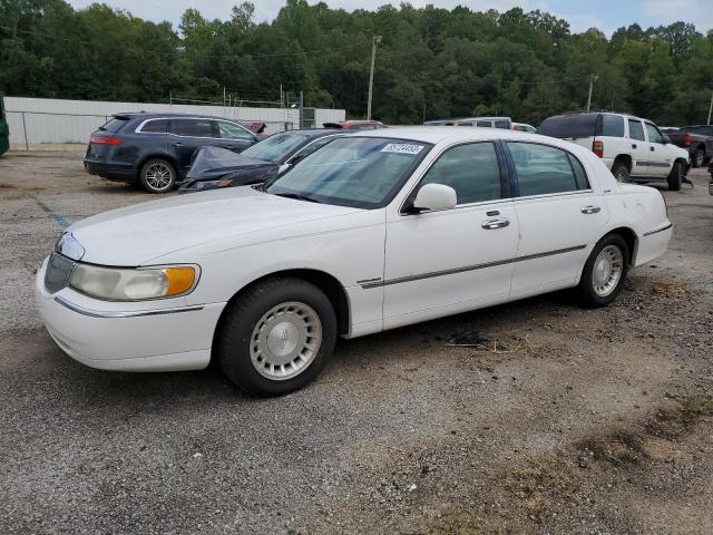 Lincoln Town car e (2000)