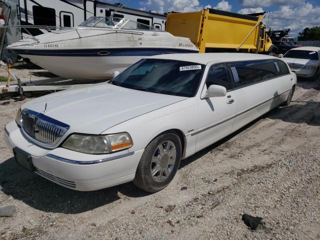 Lincoln Town car e (2006)