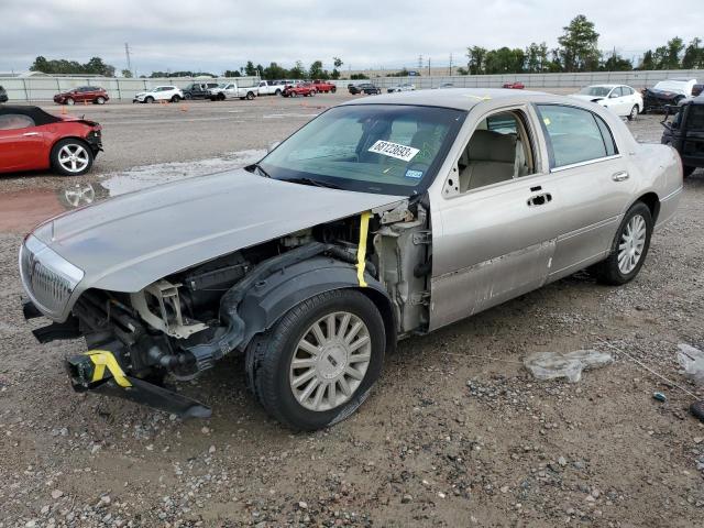 Lincoln Town car e (2003)