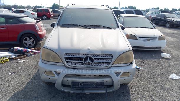 Mercedes-benz Ml 500 (2005)
