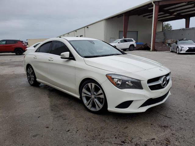 Mercedes-benz Cla 250 (2016)