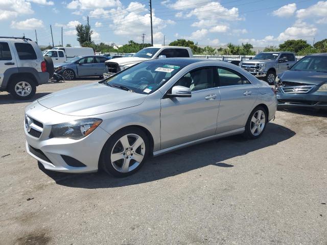 Mercedes-benz Cla 250 (2016)