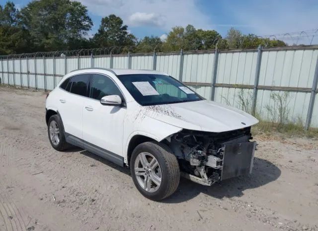 Mercedes-benz Gla (2021)