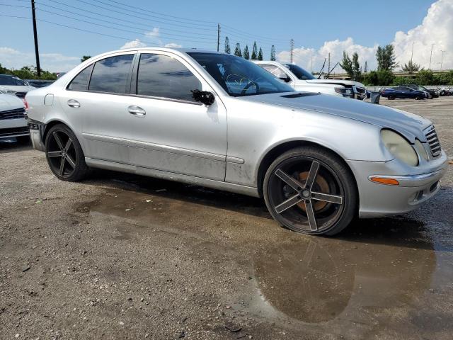 Mercedes-benz E 320 (2004)