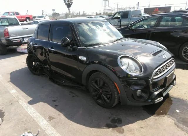 Mini Cooper hardtop 4 door (2016)