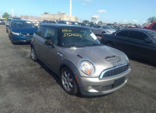 Mini Cooper hardtop (2010)