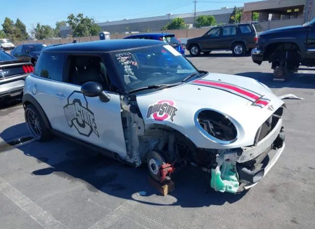 Mini Cooper hardtop (2015)