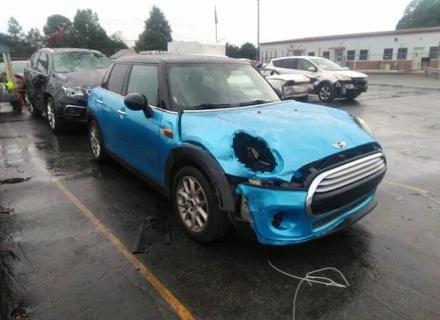 Mini Cooper hardtop 4 door (2015)