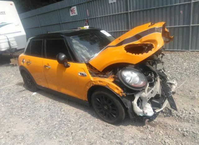Mini Cooper hardtop 4 door (2016)