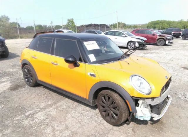 Mini Cooper hardtop 4 door (2015)