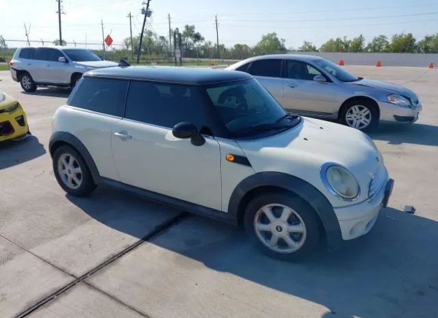 Mini Cooper hardtop (2010)