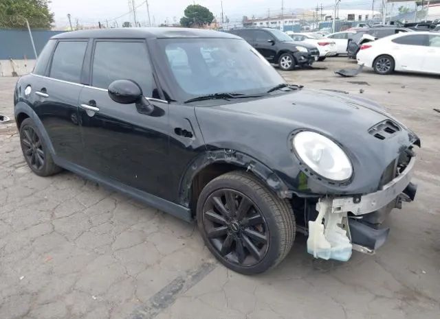 Mini Cooper hardtop 4 door (2015)