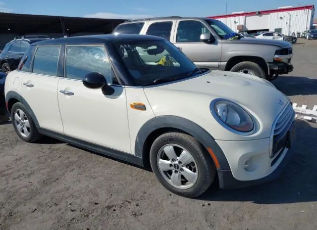 Mini Cooper hardtop 4 door (2015)