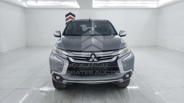 Mitsubishi Montero (2016)