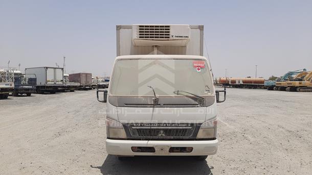 Mitsubishi Canter (2015)
