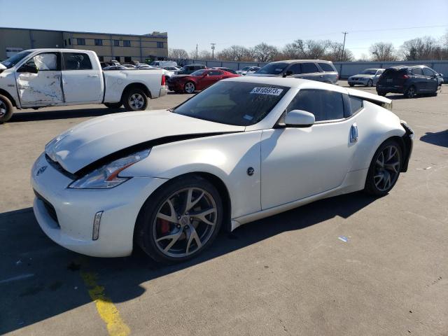 Nissan 370z base (2013)