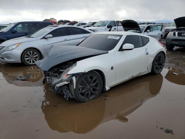 Nissan 370z base (2017)