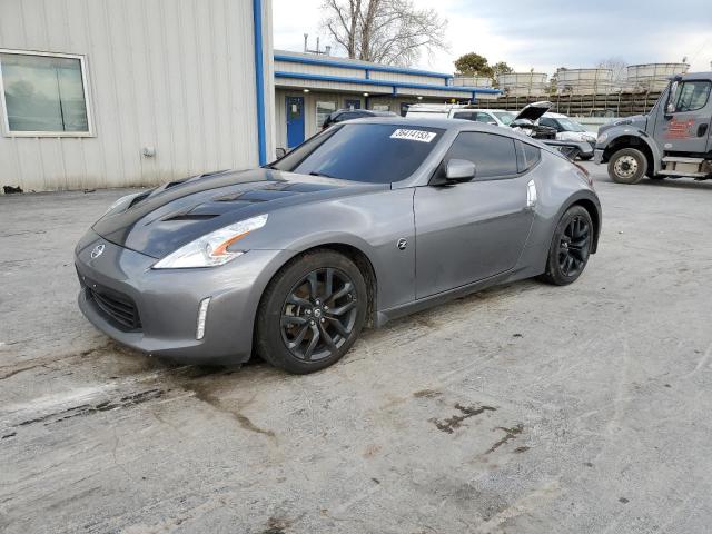Nissan 370z base (2017)