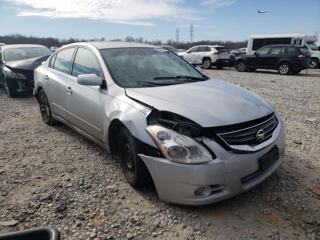 Nissan Altima bas (2012)