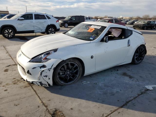 Nissan 370z base (2019)