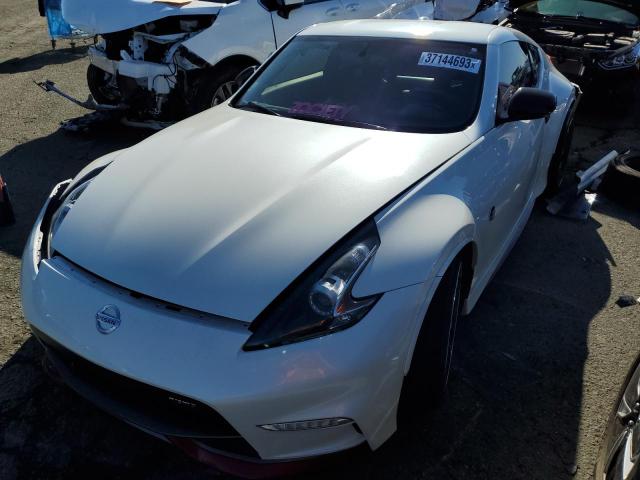 Nissan 370z base (2020)