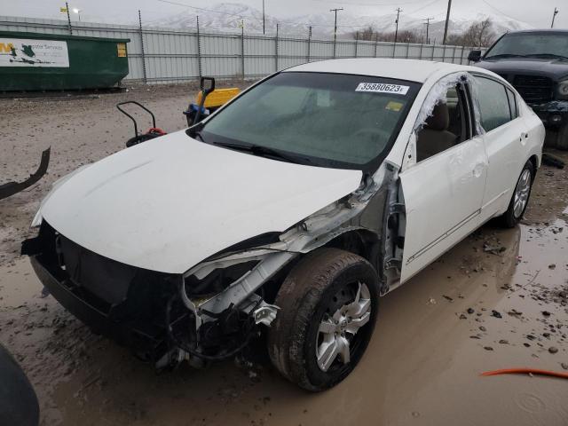 Nissan Altima bas (2011)