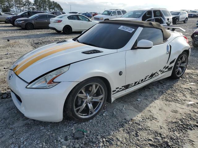 Nissan 370z base (2011)