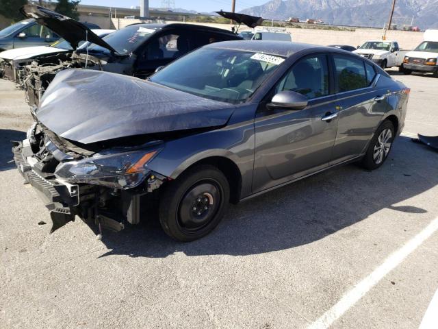 Nissan Altima s (2022)