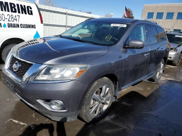 Nissan Pathfinder (2015)