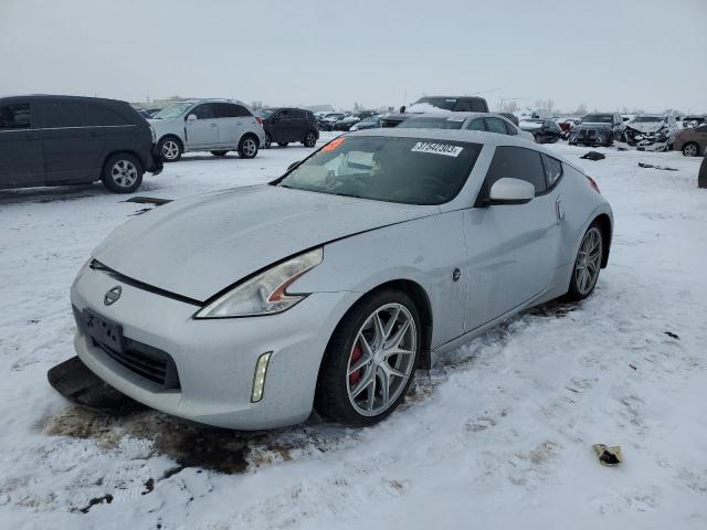 Nissan 370z base (2014)