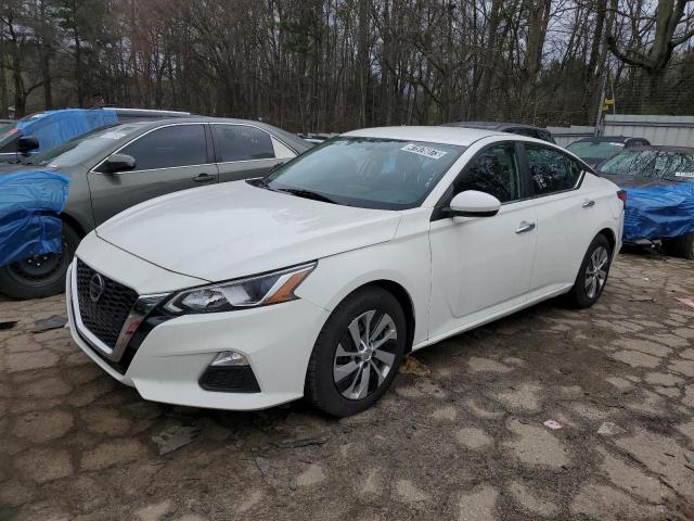 Nissan Altima s (2020)