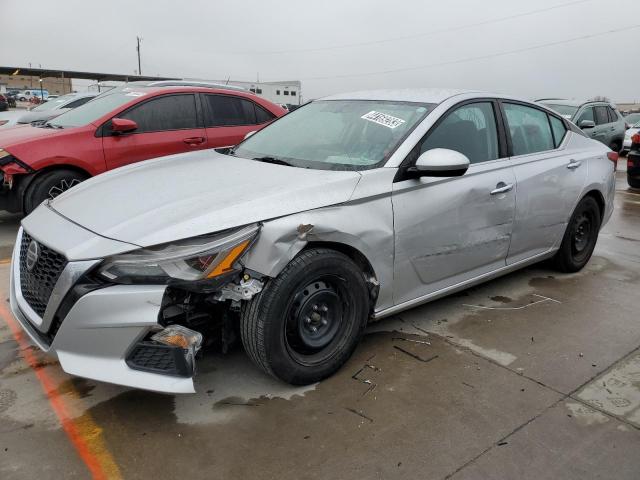 Nissan Altima s (2020)