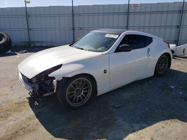 Nissan 370z base (2017)