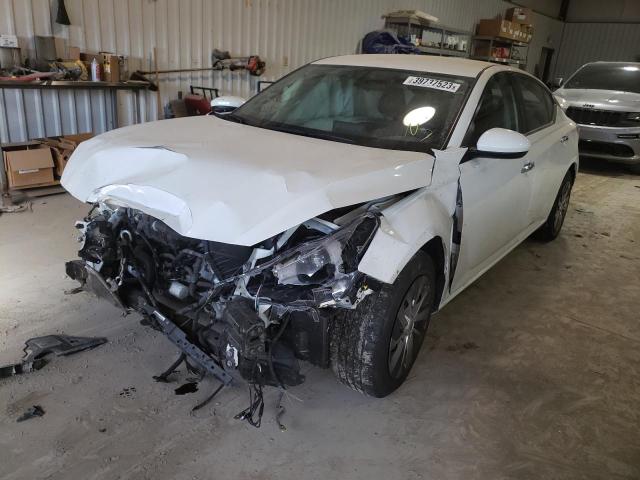 Nissan Altima s (2020)