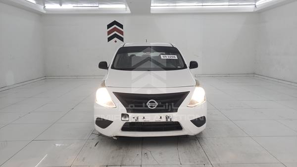 Nissan Sunny (2015)