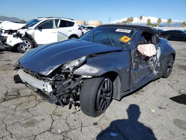 Nissan 370z base (2015)