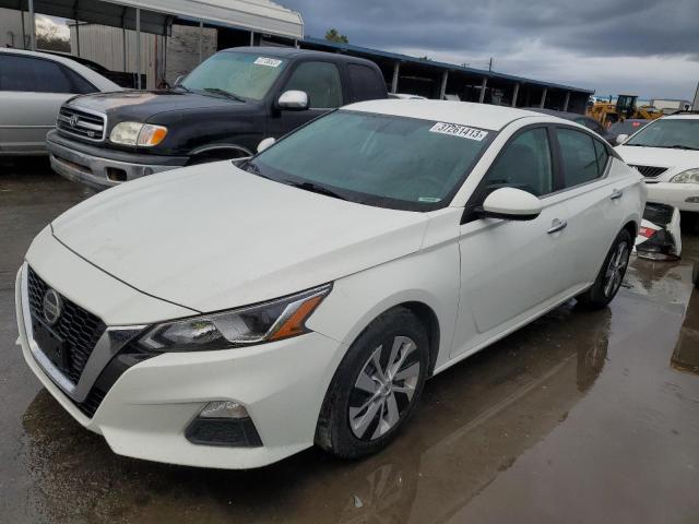 Nissan Altima s (2020)