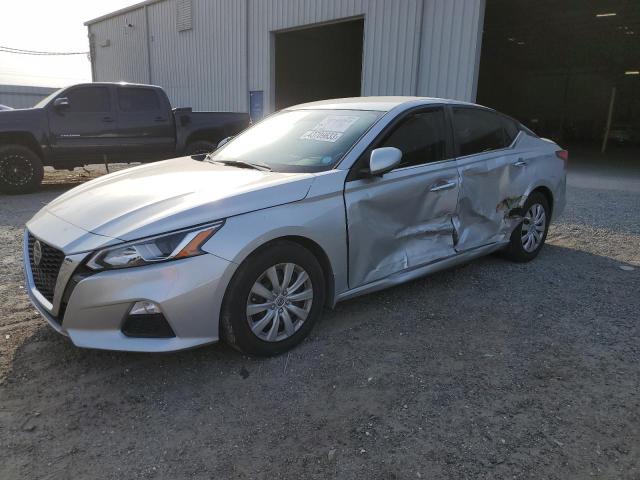 Nissan Altima s (2019)