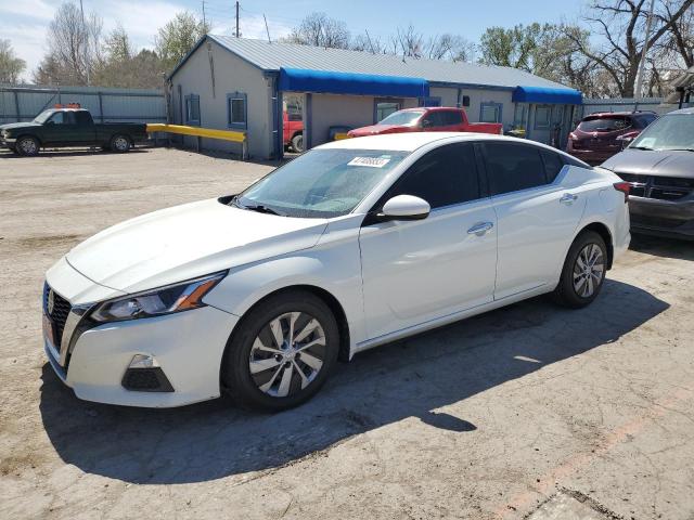 Nissan Altima s (2019)