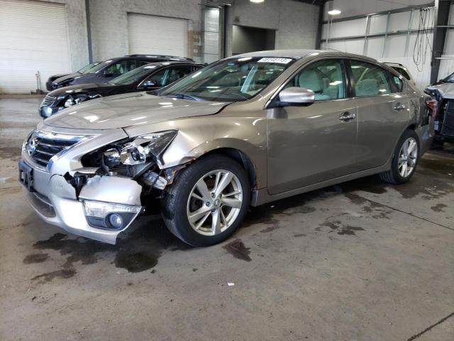 Nissan Altima sv (2013)