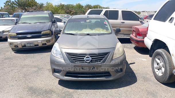 Nissan Sunny (2013)