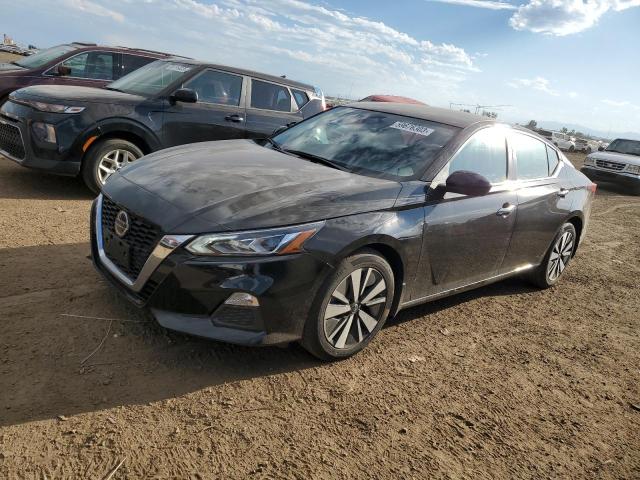 Nissan Altima sv (2022)