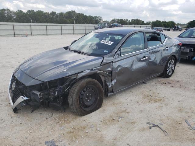 Nissan Altima s (2022)