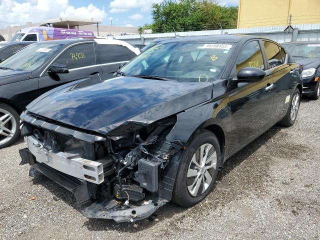 Nissan Altima s (2020)